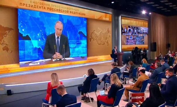 В семье не без урода: президент – о хамстве чиновников