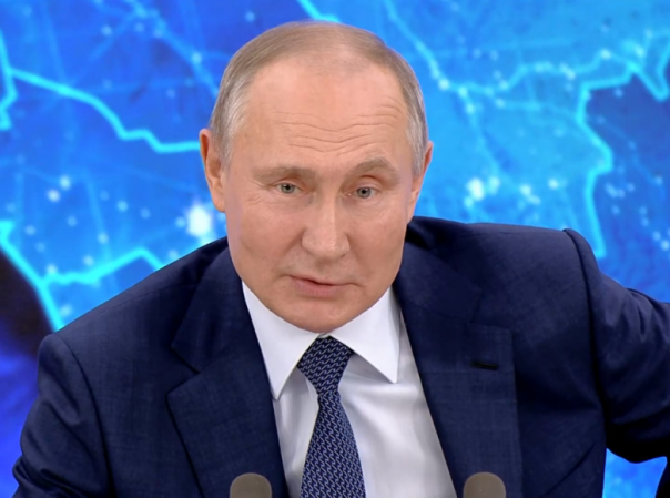 На воде в Крыму экономить не будут, заверил президент