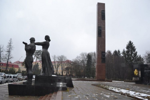 Во Львове полностью разрушат Монумент Славы