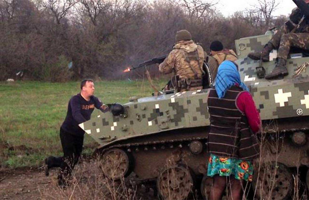 В Киеве начали зачищать архивы от приказов по Донбассу
