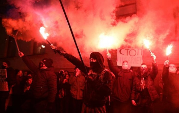 В Киеве люди вышли на протест против назначения министра образования