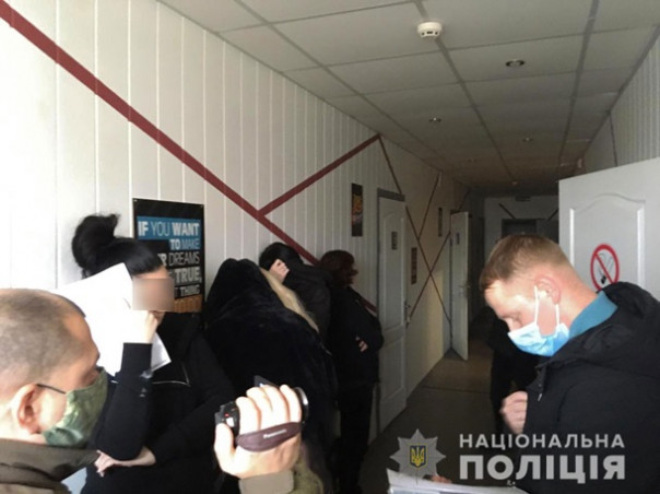В Николаеве накрыли очередную онлайн-порностудию