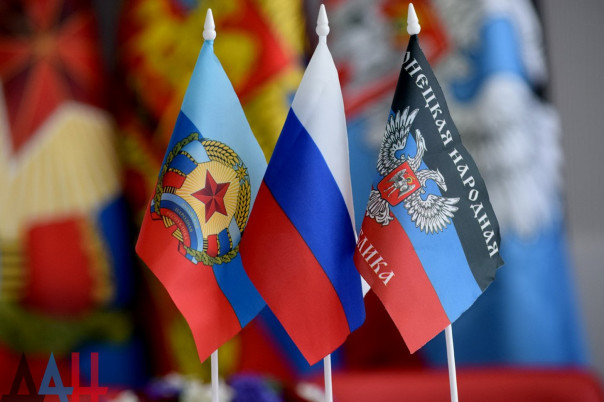 Генерал ФСБ рассказал, какую помощь Россия может оказать Донбассу