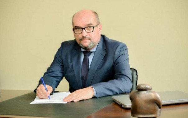 На Закарпатье суд арестовал имущество главы Партии венгров Украины