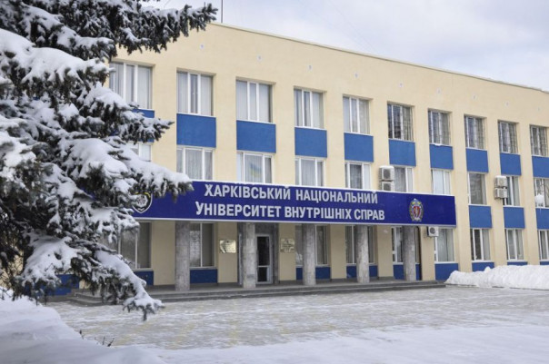 Как будущие полицейские и русский шансон на государственность Украины посягнули