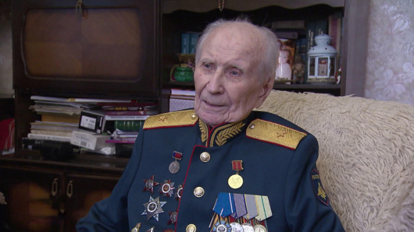 Ветеран ВОВ дважды победил коронавирус и отметил 103-й день рождения