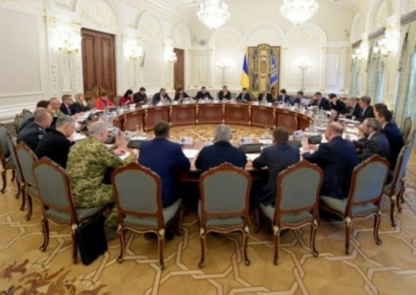 Конституционный кризис: Зеленский отстранил председателя КСУ Тупицкого