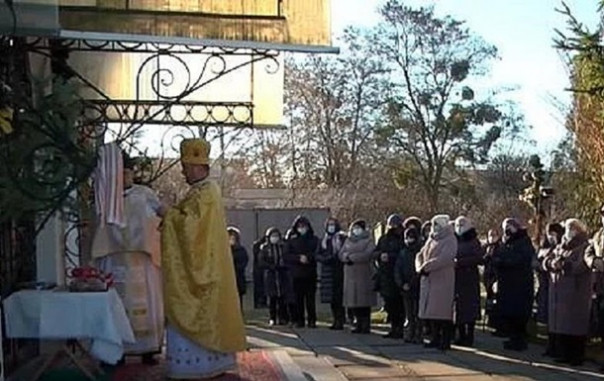 Во Львове священник переписал на дочь тайно приватизированную церковь