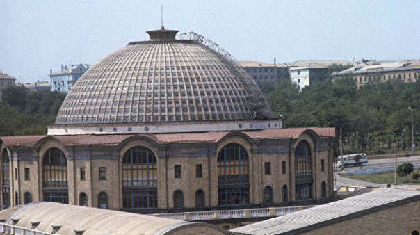 Чрево Донецка: рынок, который построил Сталин