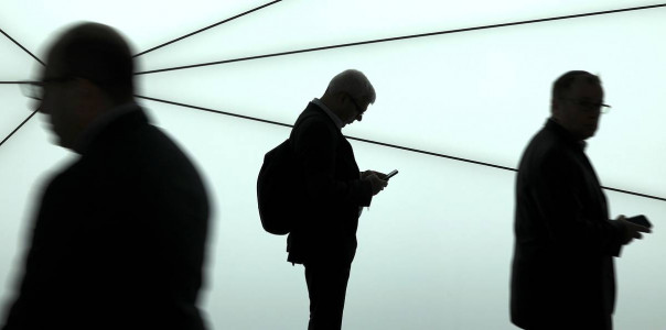 "Соглашайся или удали". Почему новые правила WhatsApp напугали пользователей?