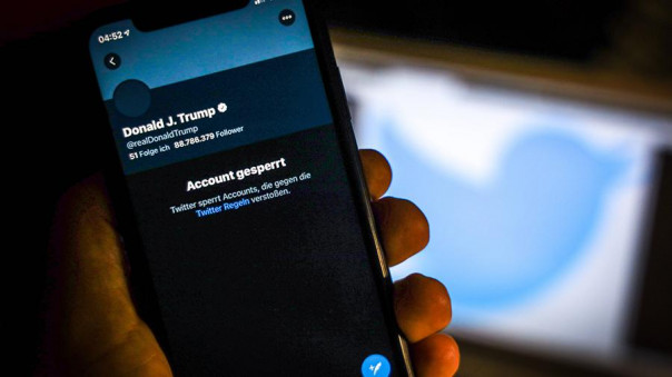 Twitter после бана Трампа возмутился блокировкой соцсетей в Уганде