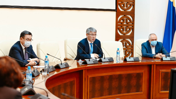 Указ об отставке правительства подписал глава Бурятии