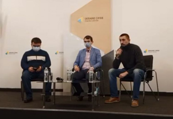 Стерненко, Дугарь и Черновол пригрозили Зеленскому и Авакову «Правотворцем»