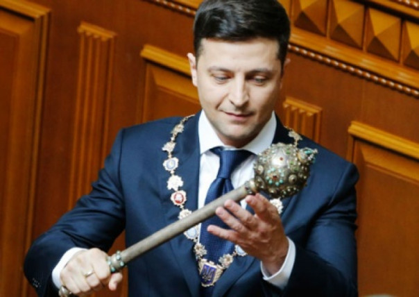 «Крымская платформа». Политическая геометрия Зеленского приведет Украину к развалу
