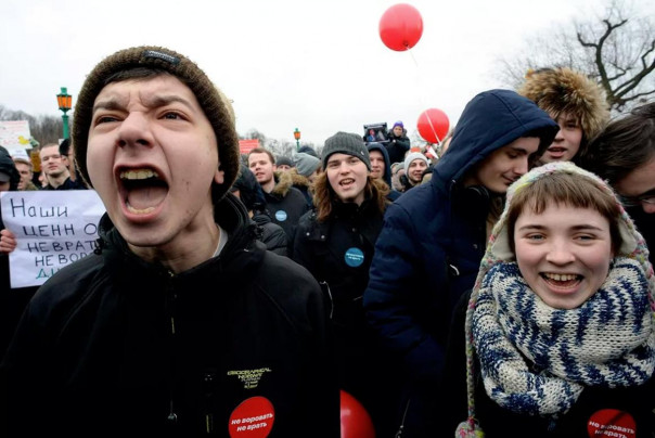 Путин прокомментировал акции в поддержку Навального