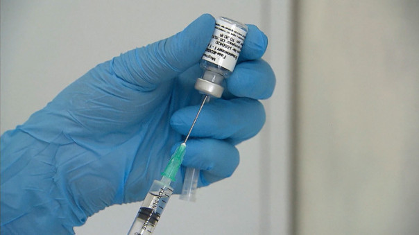 Рада разрешила ускоренную регистрацию вакцин от коронавируса, за исключением российских