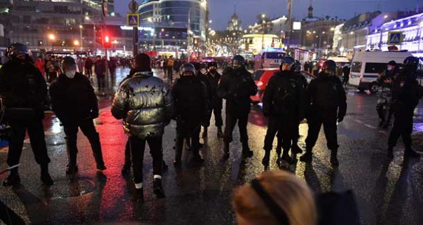 Фальшивая икона: О получившей удар от омоновца Маргарите Юдиной