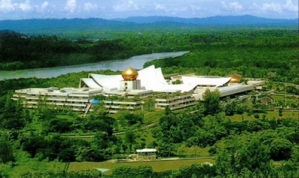 Настоящий дворец за миллиард долларов