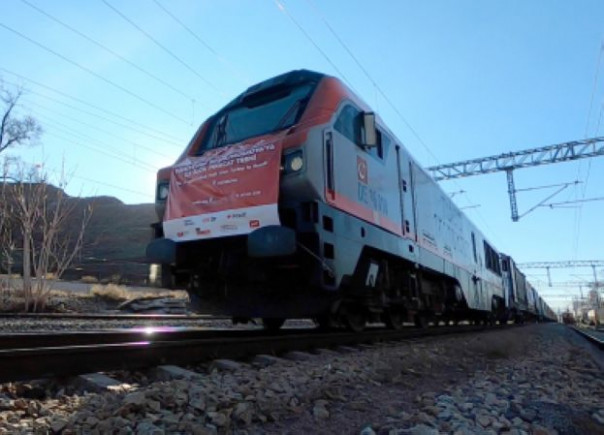 Отправлен первый контейнерный поезд из Турции в Россию по коридору Баку-​Тбилиси-Карс