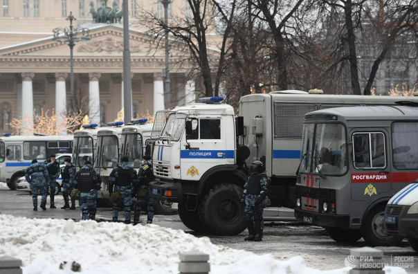 МИД пообещал США "серьезный разговор" из-за их реакции на протесты