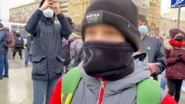 Более 200 родителей понесли ответственность за "митингующих" детей