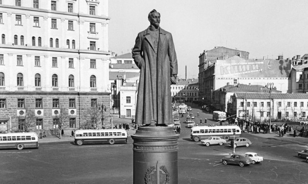 «Железный Феликс» — историческая и архитектурная доминанта