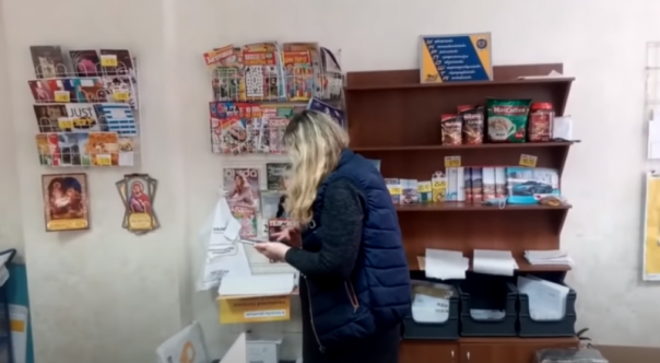 В Кривом Роге работница «Укрпочты» отказалась обслуживать на украинском языке и вызвала полицию