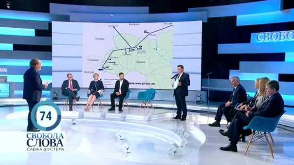 Зеленский утвердил санкции против 19 компаний и 8 человек, в том числе против Медведчука