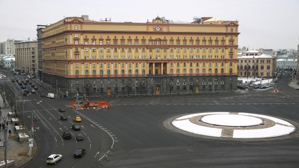 Железные люди: кого выберут москвичи — великого князя или главу ВЧК