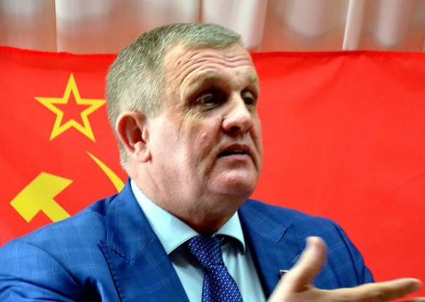 В Госдуме призвали расследовать вывоз золота из России