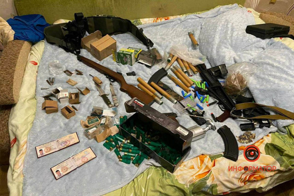 В Днепре задержали пьяного, устроившего стрельбу из окон многоэтажки