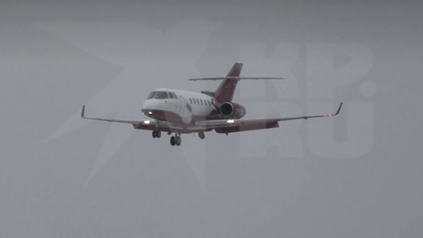 Аварийная посадка бизнес-джета во Внуково попала на видео