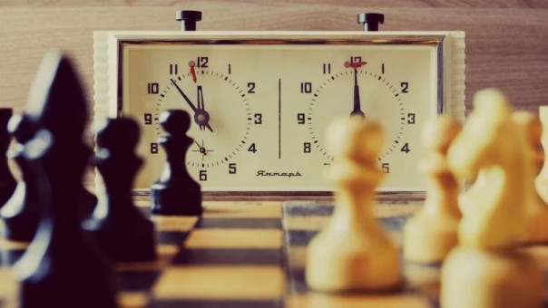 Зачем России играть в американскую игру?