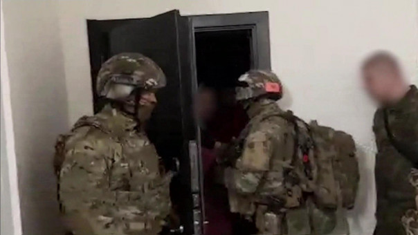 Готовили взрывы и убийства. В России арестованы последователи украинского нацизма. Подробности