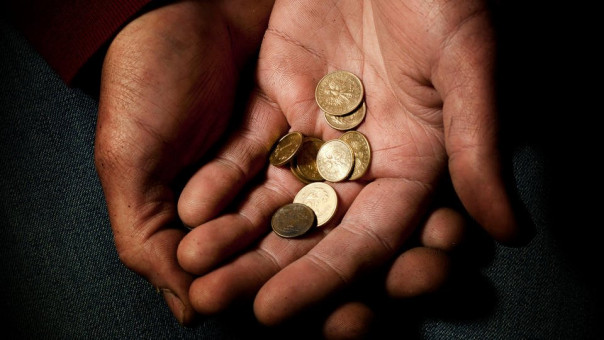 Через сто лет поляки с протянутой рукой