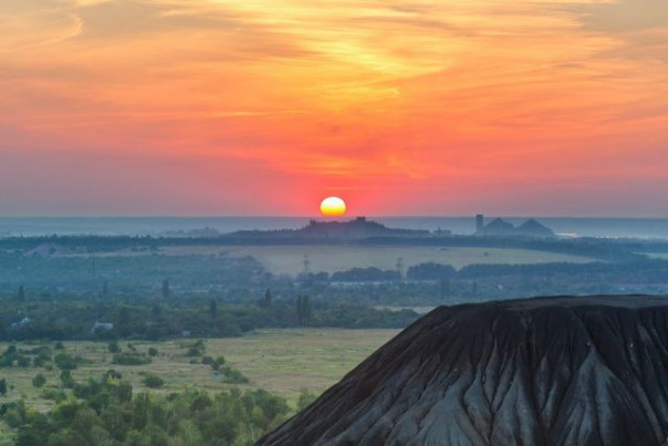 Донбасс — символы такого масштаба нельзя умолчать и запретить