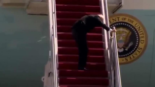 Трампа ему одолели — трап он не осилил. Анатолий Вассерман