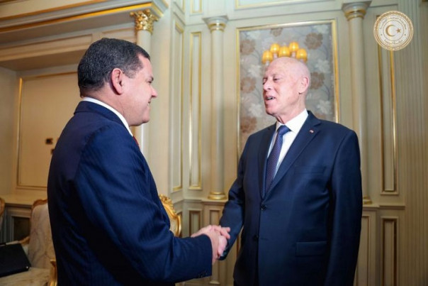 Президент Туниса бросился поддерживать Ливию