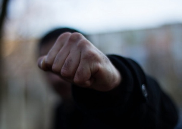 В Петербурге мужчина жёстко "отоварил" педиков-тиктокеров