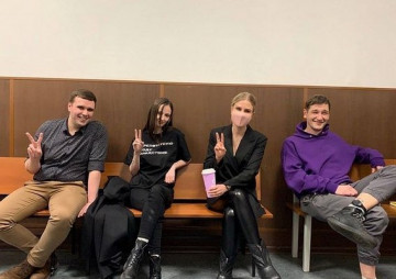 «Жертва режима» и «истинно верующая» Соболь использует религию в корыстных целях