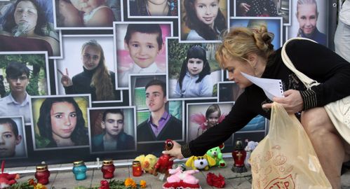 В Донбассе убивают мирных жителей, а Байден звонит Зеленскому. 05.04.2021, "Тема"