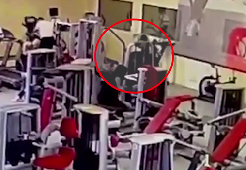 В  московском фитнес-клубе убит петербургский вор в законе Альберт Рыжий (Момент расстрела попал на видео)