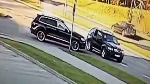 Убийство латвийского экс-футболиста Романа Беззубова попало на видео