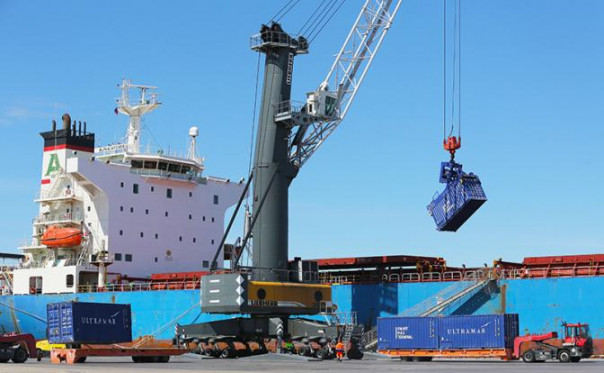 Литва: НАТО, перекрыв Балтику, похоронит виды Путина на Усть-Лугу