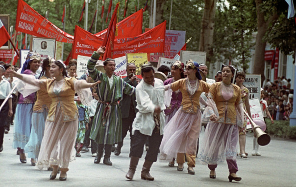 Как КПСС решала проблему мигрантов из Средней Азии?