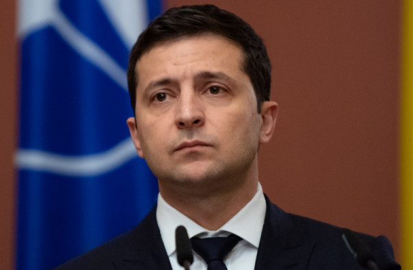 Зеленский гонится за НАТО, НАТО в ужасе бежит