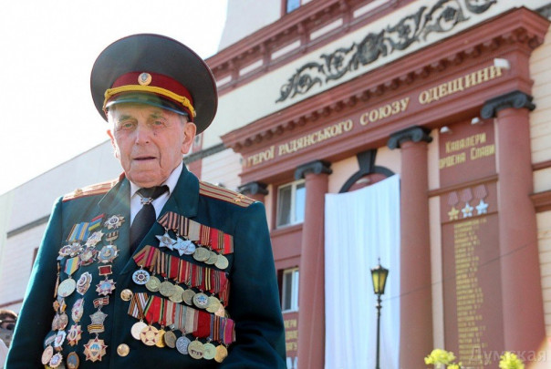 Стена Героев – символ памяти об освобождении Одессы от фашистских захватчиков