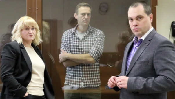 Кто оплачивает четырёх адвокатов осужденного Навального? Автор Сергей Карнаухов