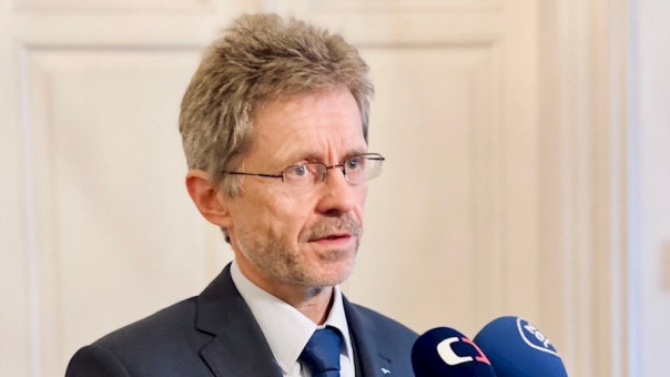 Глава сената Чехии увидел угрозу в заявлении Земана о взрывах во Врбетице