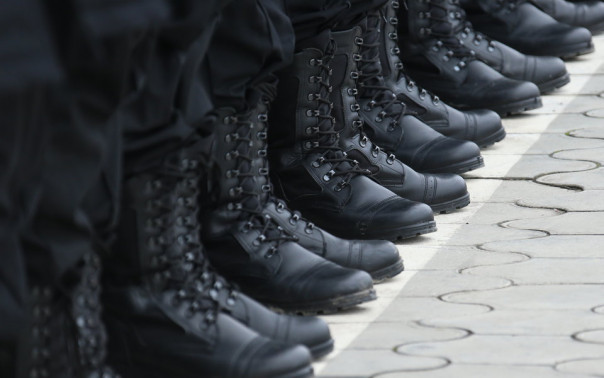 Путин подписал указ о военных сборах запасников в 2021 году. Виктор Баранец